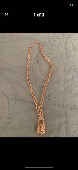 Coach Padlock Necklace 17”