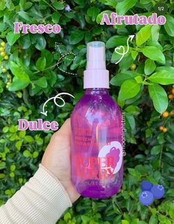 Esta es una bruma para cabello y el cuerpo super berry de la linea Pink