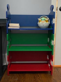 Kids puzzle bookshelf