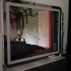 Makeup mirror