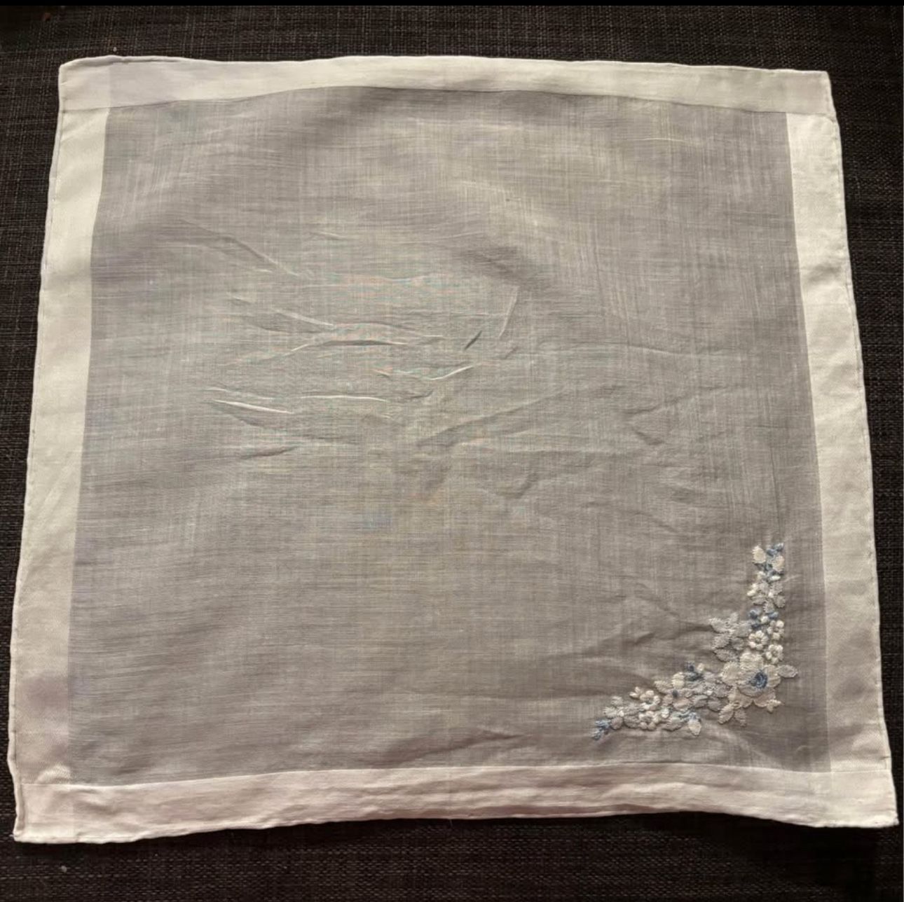 vintage hankies handkerchiefs hanky quilting sewing dollmaking crafting 10pc lot F floral