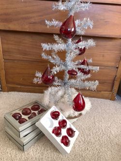 Hand blown set of ornaments