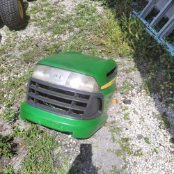 ((LA series Johndeere Hood)) mower
