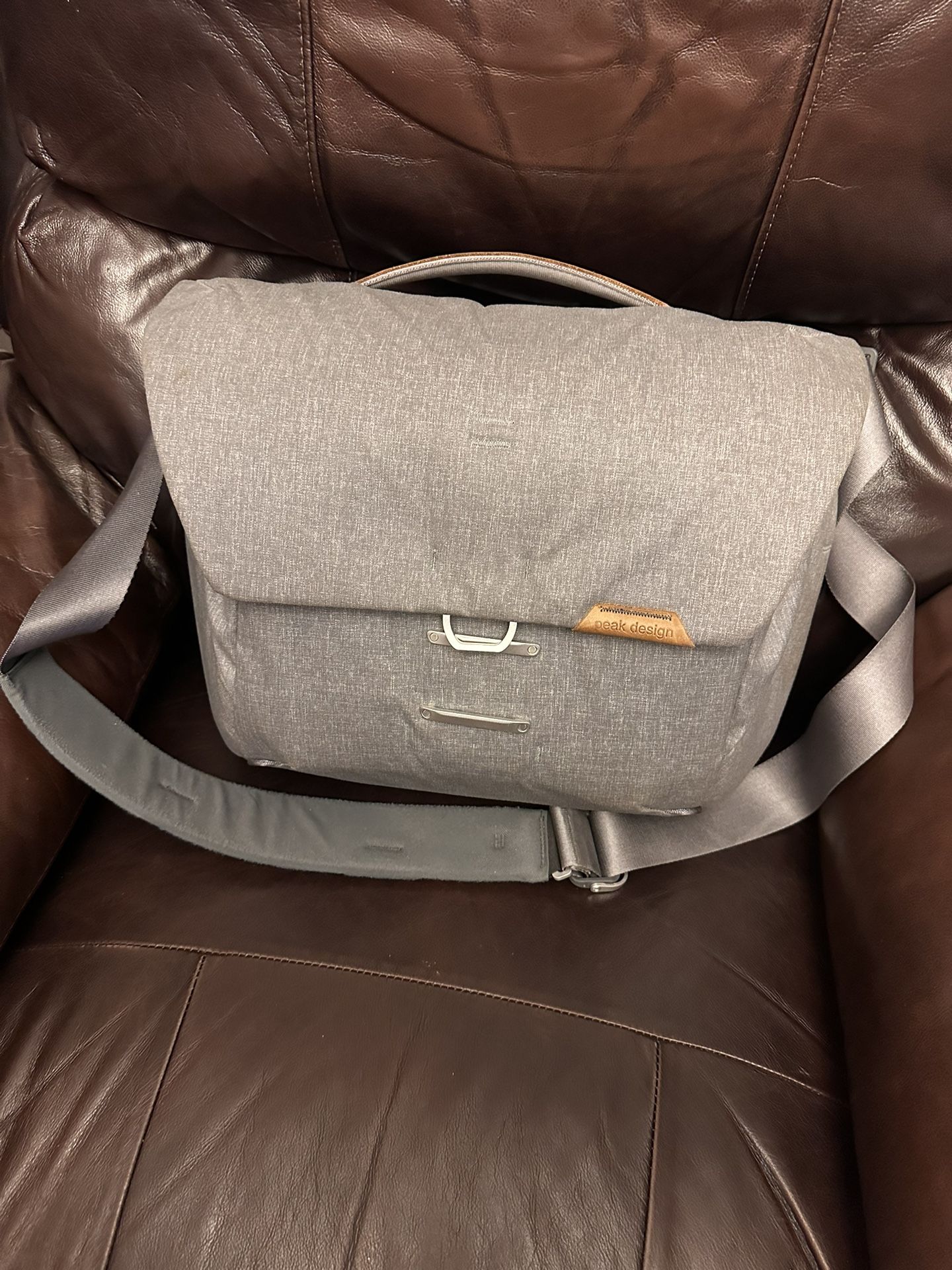 Peak Design Everyday Messenger Bag V2 13”