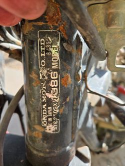 Honda Motorcycle — Complete Bike — Parts/Project