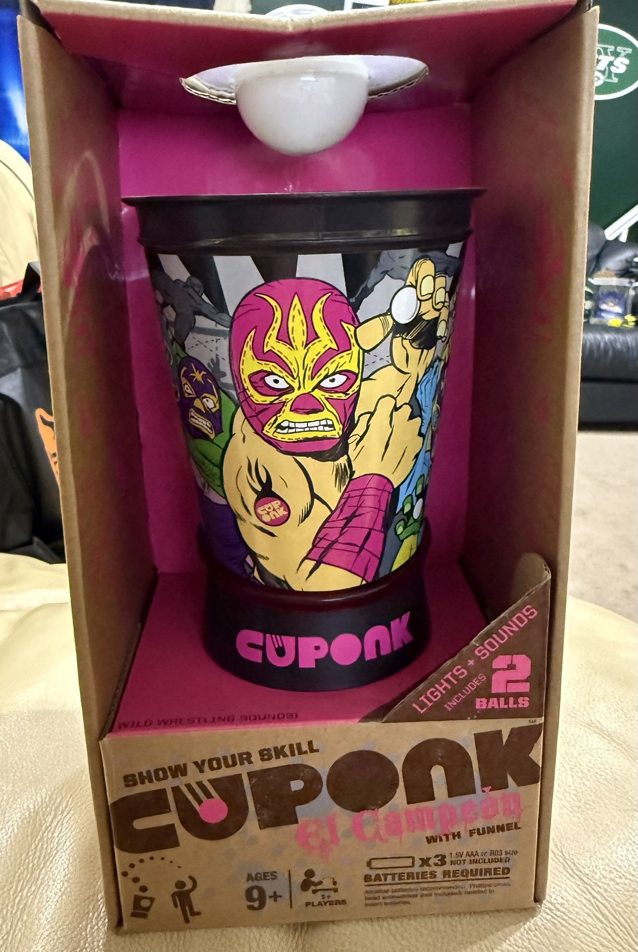 Cuponk! - El Campeon Trick-Shot Game with Funnel