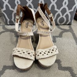 Mossimo Women’s Wedge Shoe