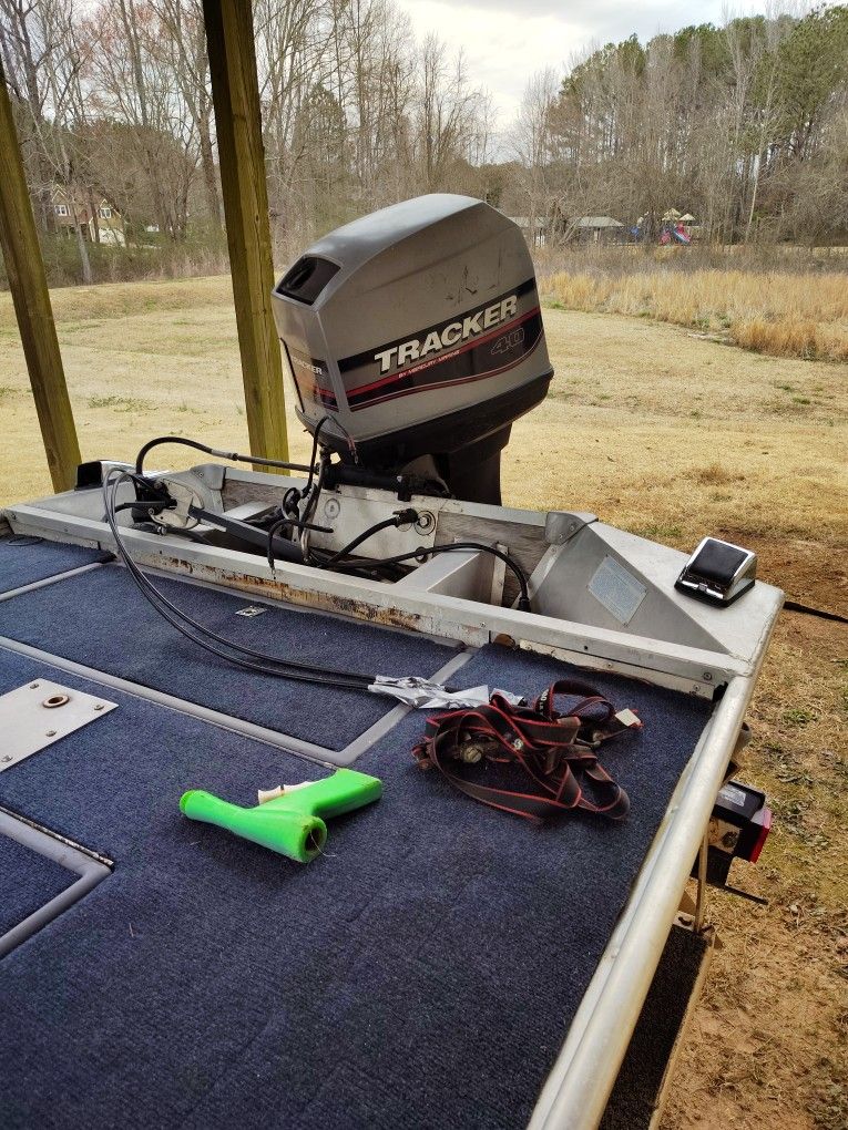 16 Ft Bass Tracker 3