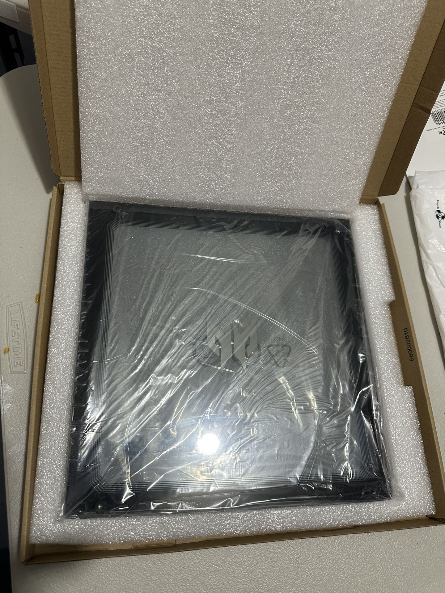 Acer Predator Orion 3000 PC Side Glass Panel