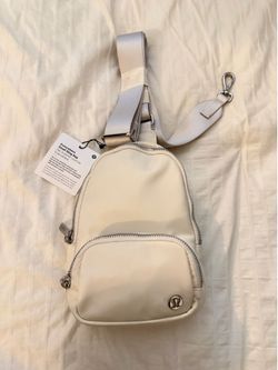 Lululemon bag
