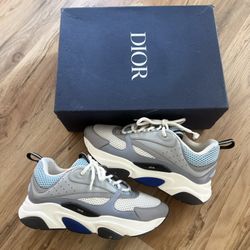 Dior B22 Size 10