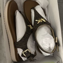 Michael Kors Jilly Flat Sandals 