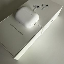 AirPods Pro 2 Charging Case (Lightning) 