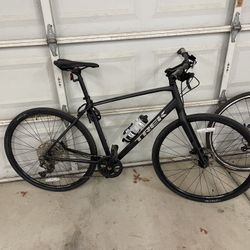 Trek City Bike Large Fx3 2022