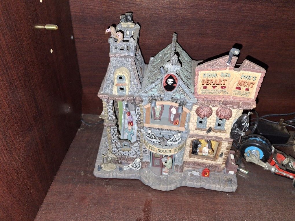Lemax Spookytown Buildings