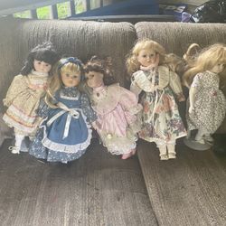 Porcelain dolls 20 Each 