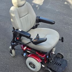Wheelchair Pride Mobility Jet 3 Ultra .. New Batteries 