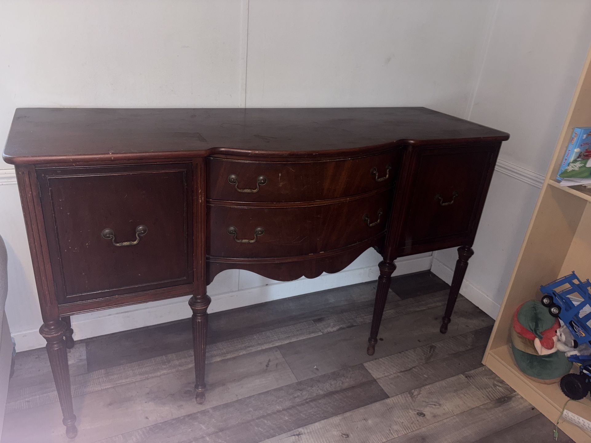 1966 Duncan and Phyfe, Sideboard,