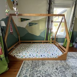 Kids Twin Bed