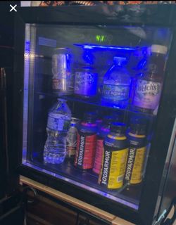 Mini fridge
