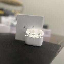 AirPods Pro’s 