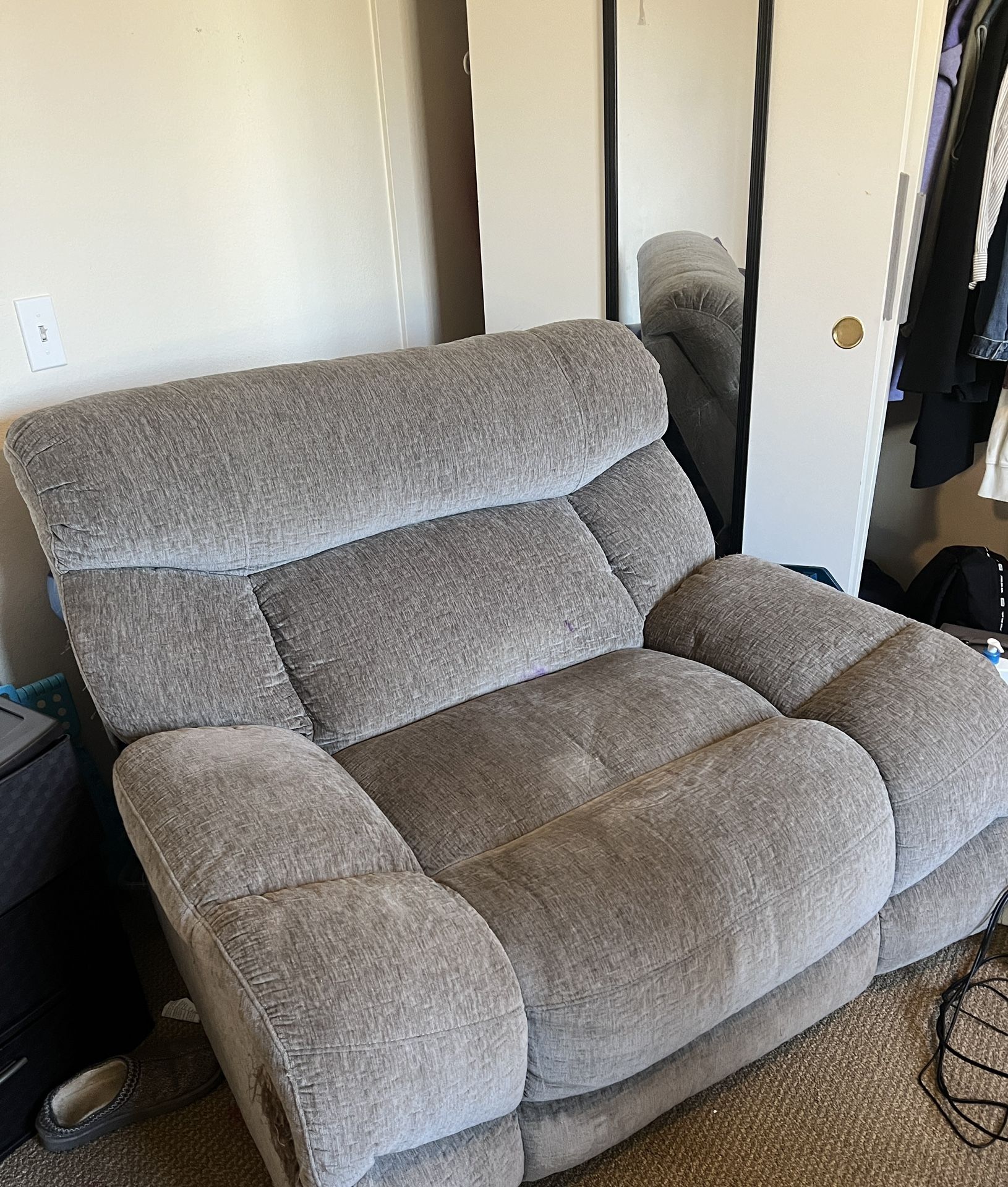 Oversized Reclining Couch 