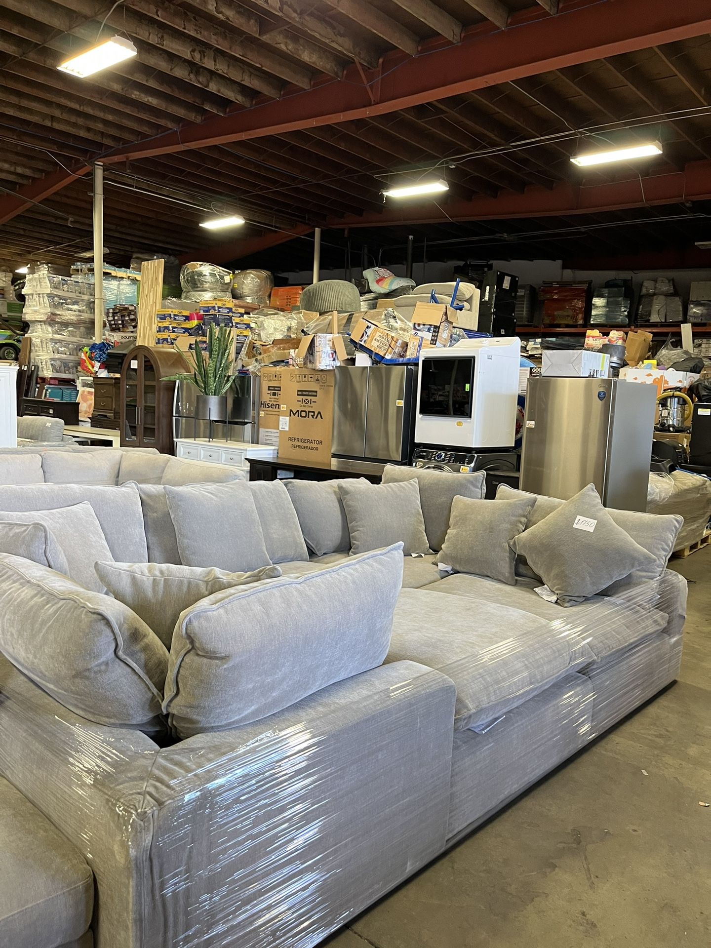 Sereen Brand New 6 Piece Sectional From Costco