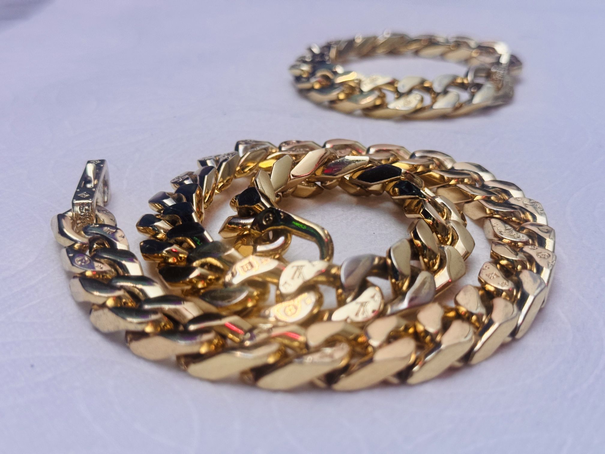 Louis Vuitton Gold, (1) Chain Links Necklace, (1) Chain Links Bracelet
