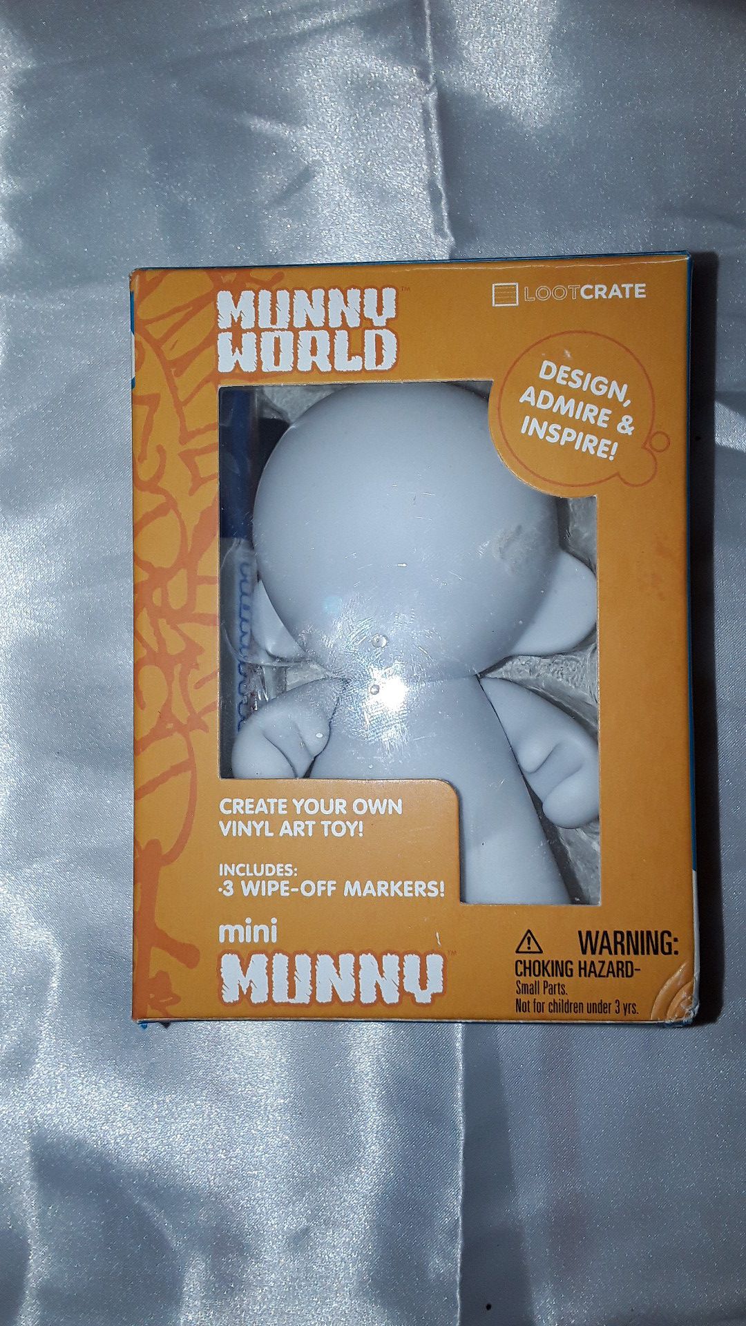 Munny World - Mini-Munny - Blank vinyl art toy BY kidrobot