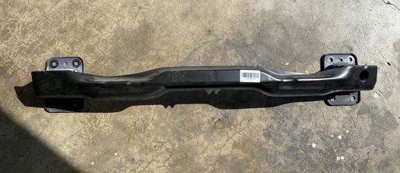 FS: 2015+ BMW X5 OEM REINFORCEMENT BAR