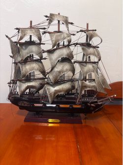 Vintage FRAGATA ESPANOLA 1780 Ship  15"x16"