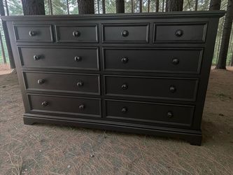 Huge Pine Broyhill Dresser Solid Wood Black Satin 10 Drawers 71x20x44 New