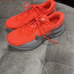 Nike Journey Mens Size 10