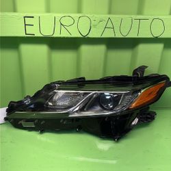 2018 2019 2020 2021 2022 2023 2024 Toyota Camry Left Driver Side Headlight OEM