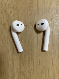 Airpods 1st Generation with charging case