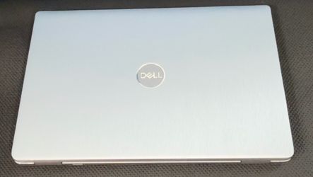 Dell Latitude 5540 15.6" (Full HD) - Intel Core i7 - 1370P up to 5.2 GHz (14 Core) - 16 GB RAM - 512 GB SSD - Intel Iris Xe Graphics - Windows 11 Pro