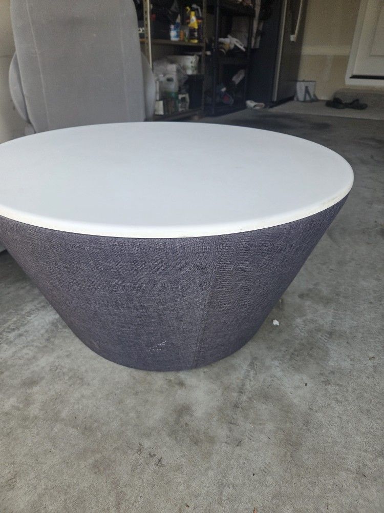 2 Coffee Tables 29 Inch Diameter 15inch Height 