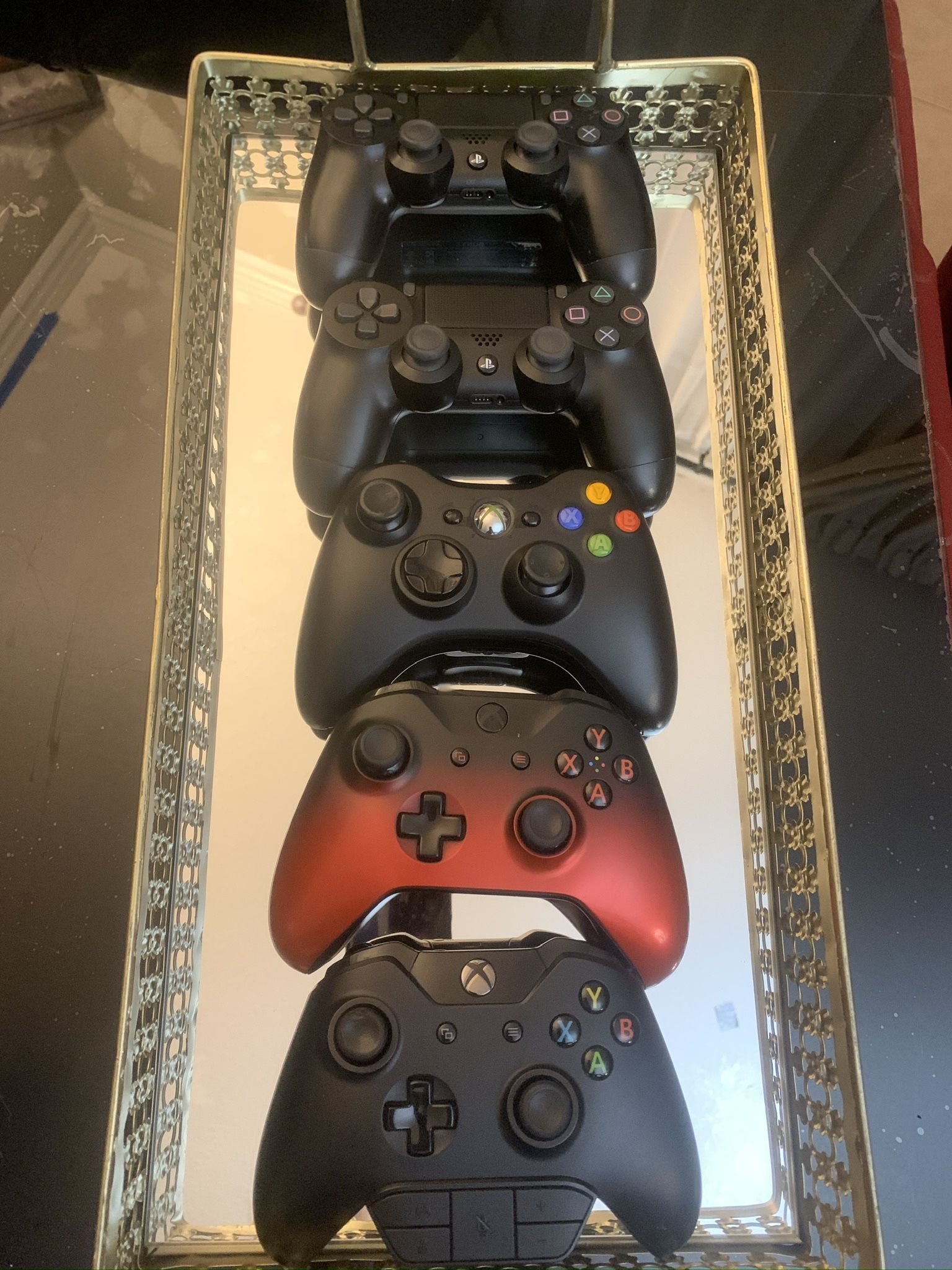 Xbox Volcano Shadow Special Edition, PS4 Controllers