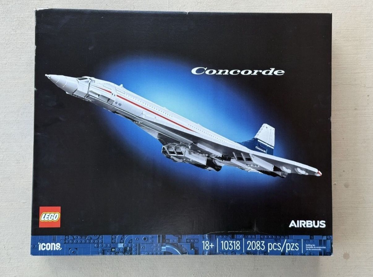 Brand New LEGO Icons Concorde Model Plane (Set 10318)