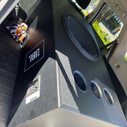 Jbl 3635 pro speaker