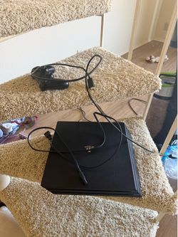 PS4 pro - 1tb