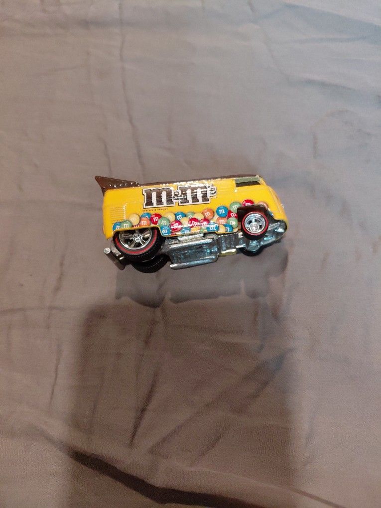 HOT WHEELS  M&M Volkswagon  Drag Bus Real Rider Pop Culture Premium Vhtf RARE (2) In Number 
