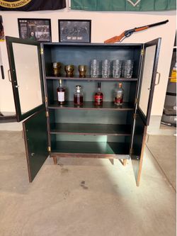 MCM Cabinet