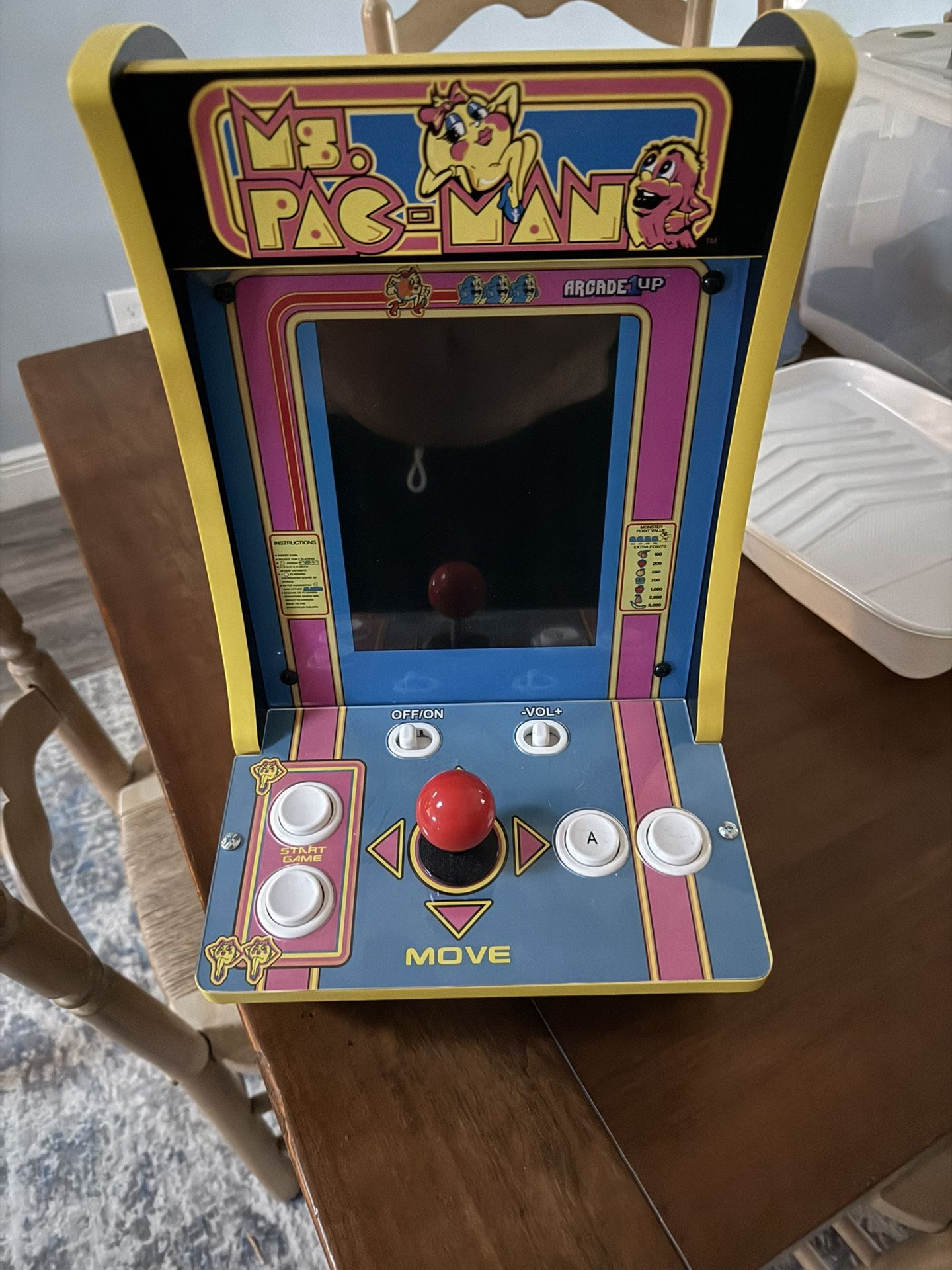 Ms PAC MAN Arcade Game