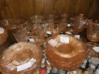 JEANETTE CHERRY BLOSSOM DRESSION GLASS