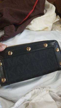 Michael Kors black signature zipper card wallet