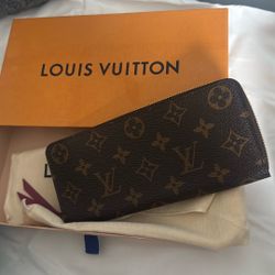 Louis Vuitton Wallet 