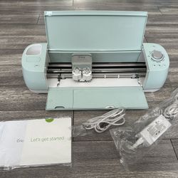 Cricut Air 2 Machine Vinyl cutter