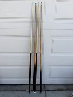 4 Pool Que And Pool Que Holder