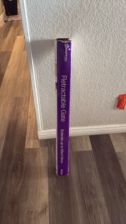 Retractable gate